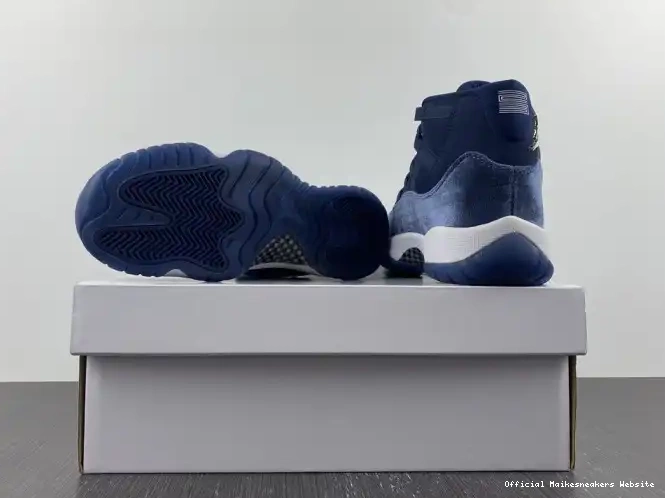 Official Maikesneakers Midnight Velvet WMNS Air Jordan 11 Navy AR0715-441 0602